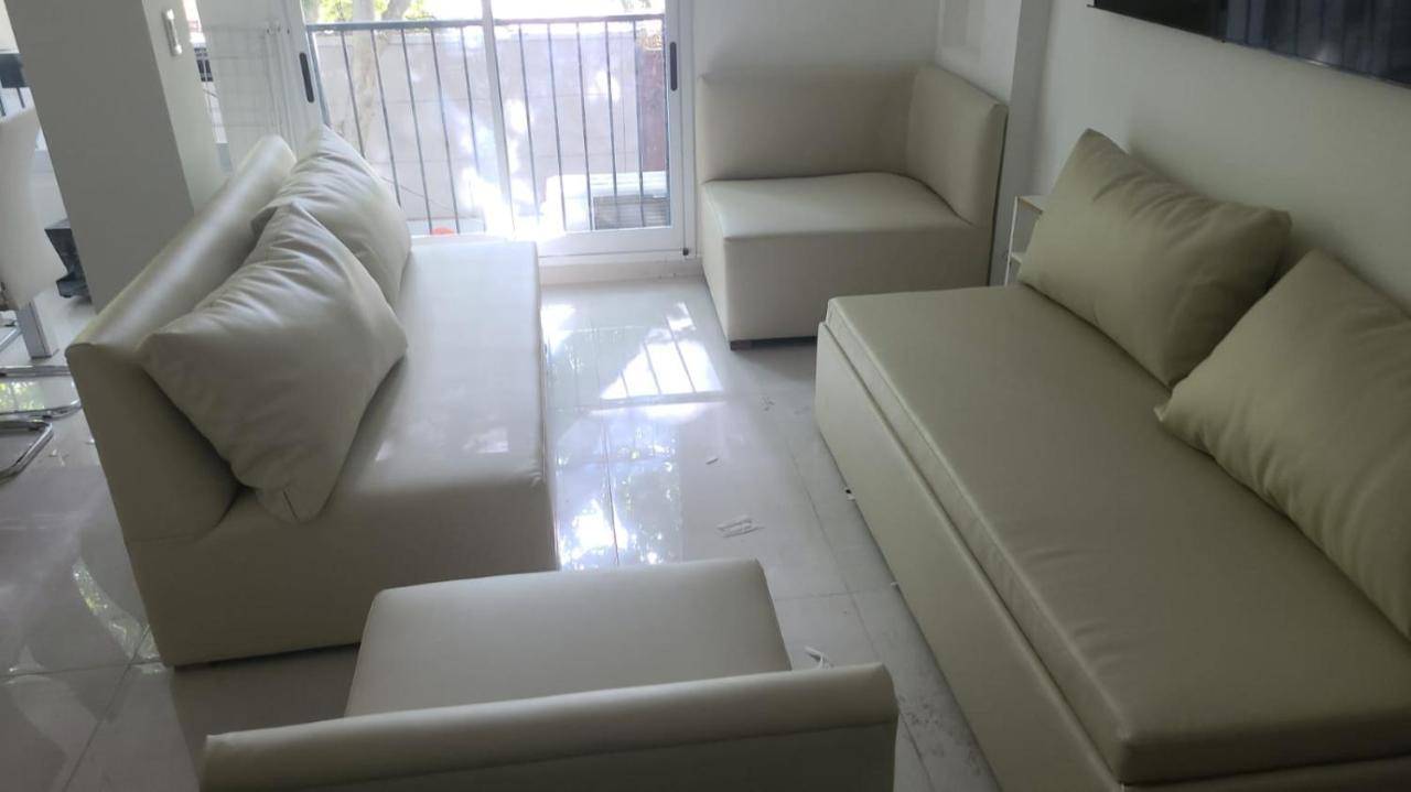 Amplio Departamento Balcon Pleno Centro Peatonal Apartment *